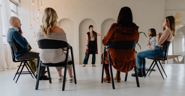 6 opl. voordelen Aanmelden en betalen opleiding EKT